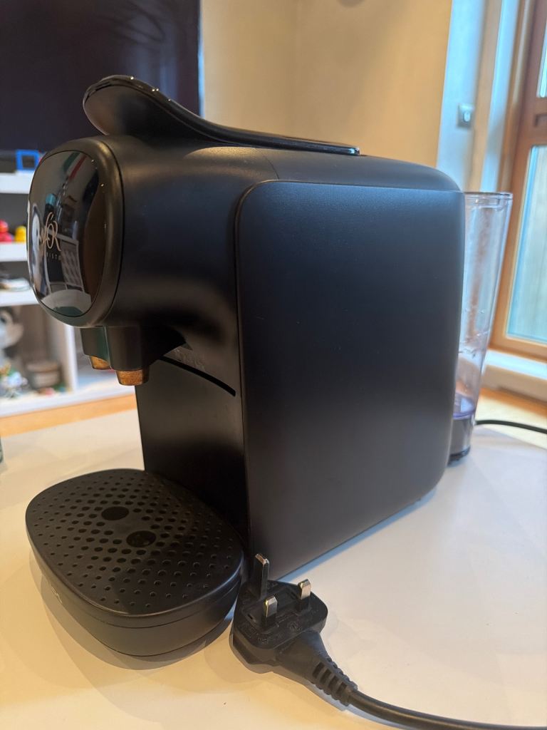 Philips L'OR Barista Capsule Coffee Machine,Double Shot, 1 or 2 Cups, Full Coffee Menu, Black