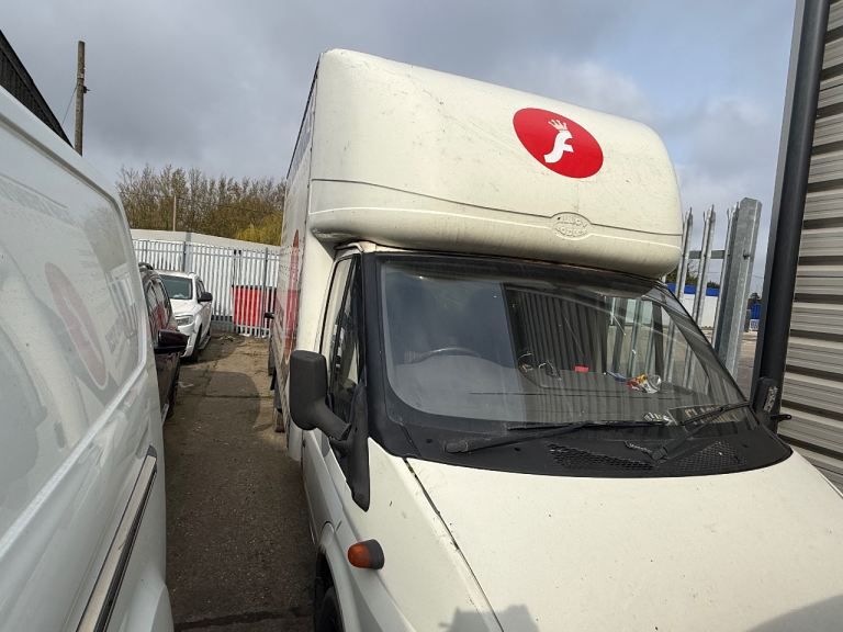 Ford transit mk6 Luton van tail lift 