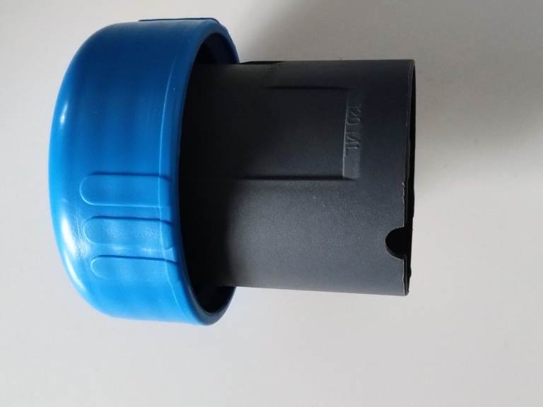 CASSETTE TOILET EMPTYING CAP