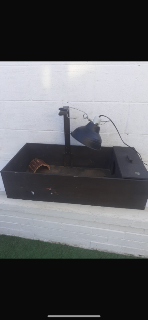 Tortoise/pet box/house 