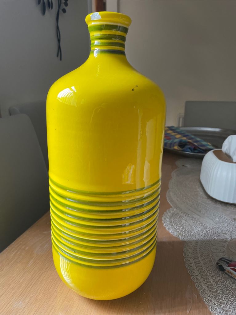 Ceramic vase table vase 