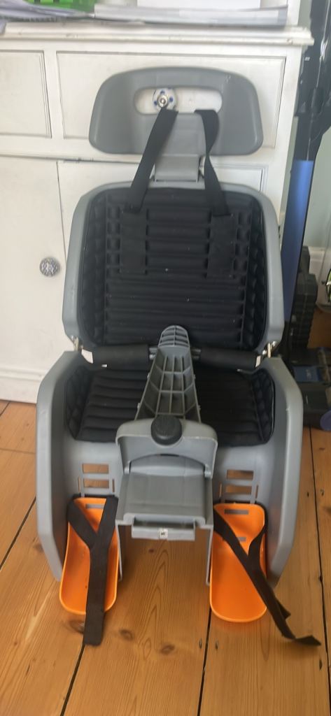 Child’s Bike seat (up to 15kg)