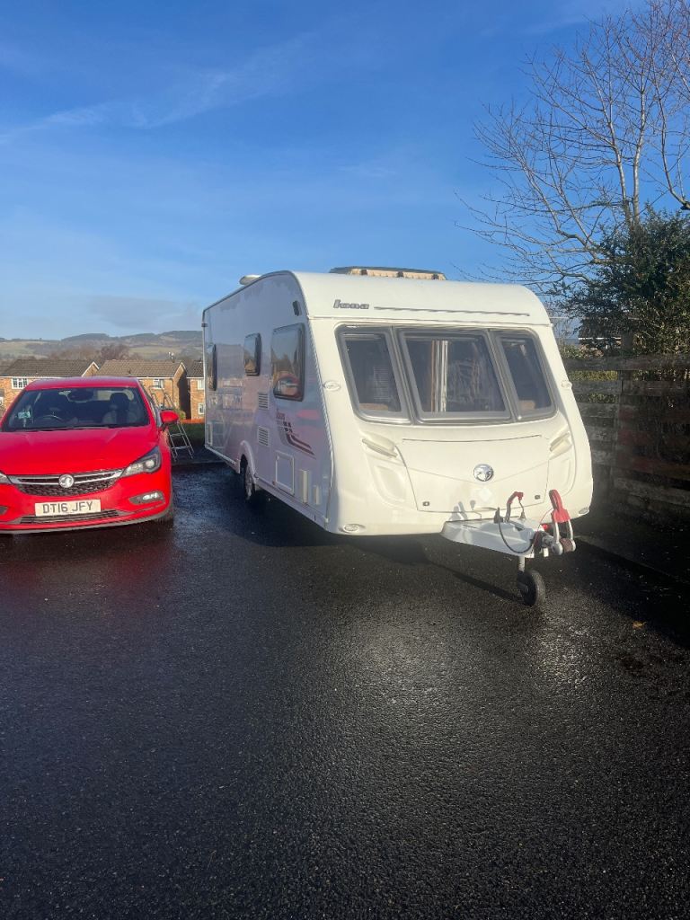 Swift Iona caravan