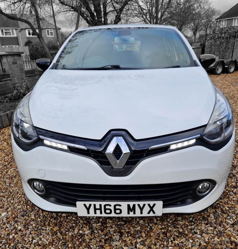 Renault, CLIO Dynamique Media Nav, Hatchback, 2016, Manual, 1.2