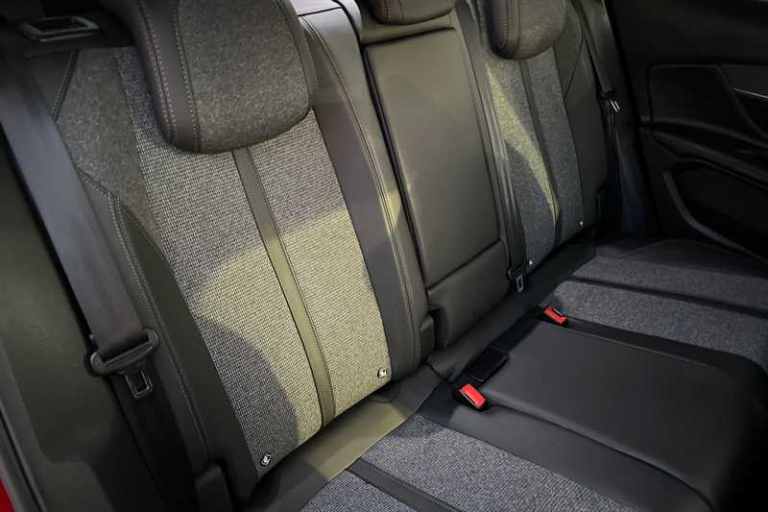 2018 Peugeot 3008 1.5 BlueHDi Allure SUV 5dr Diesel Manual Euro 6 (s/s) (130 ps) SUV Diesel Manual