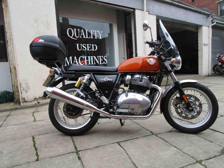 ROYAL ENFIELD INTERCEPTOR 650