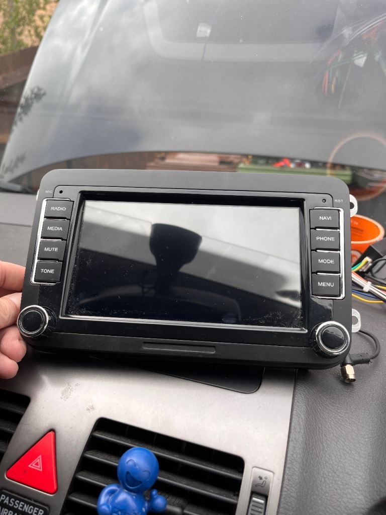 Touchscreen android/apple car stereo
