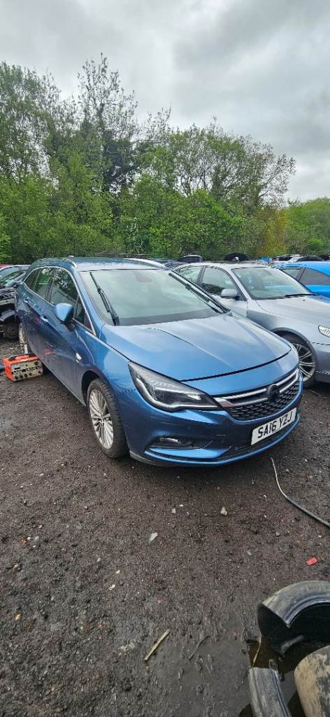 Vauxhall astra 16 plate breaking 