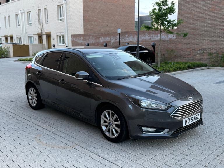 2015 Ford Focus 1.6 125 Titanium 5dr Powershift HATCHBACK Petrol Automatic