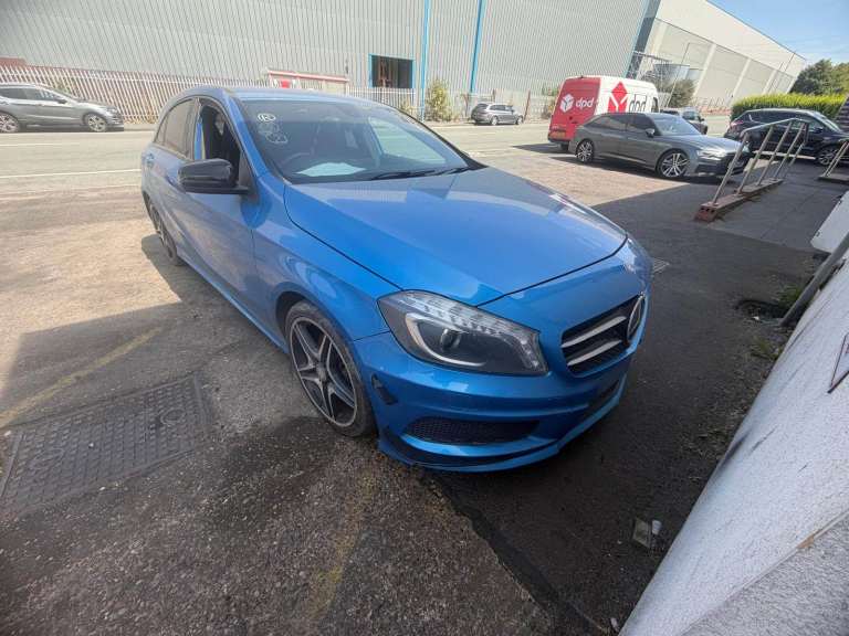 2012 MERCEDES A180 CDI BLUEEFFICIENCY AMG SPORT BREAKING FOR PARTS