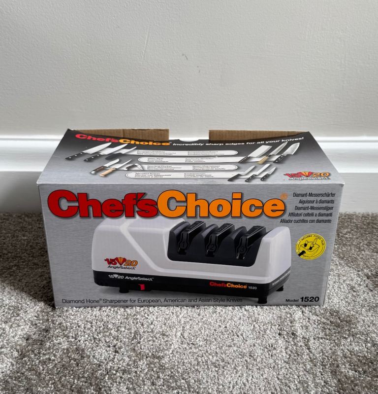 Chef'sChoice 1520 Diamond Hone Knife Sharpener - As Good As New