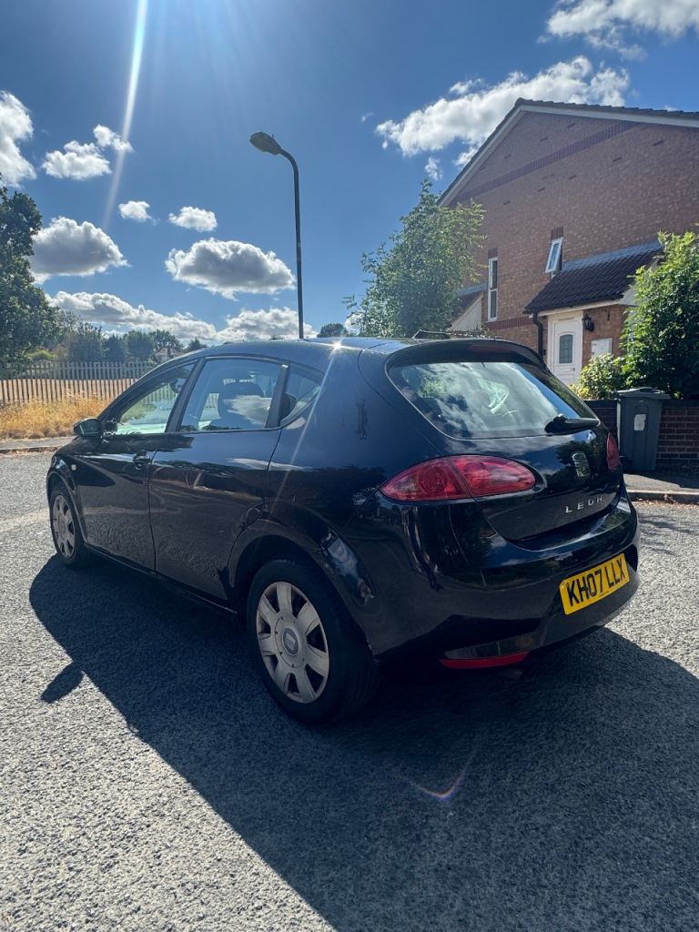 Seat Leon 1.6 petrol cheap and reliable!!!