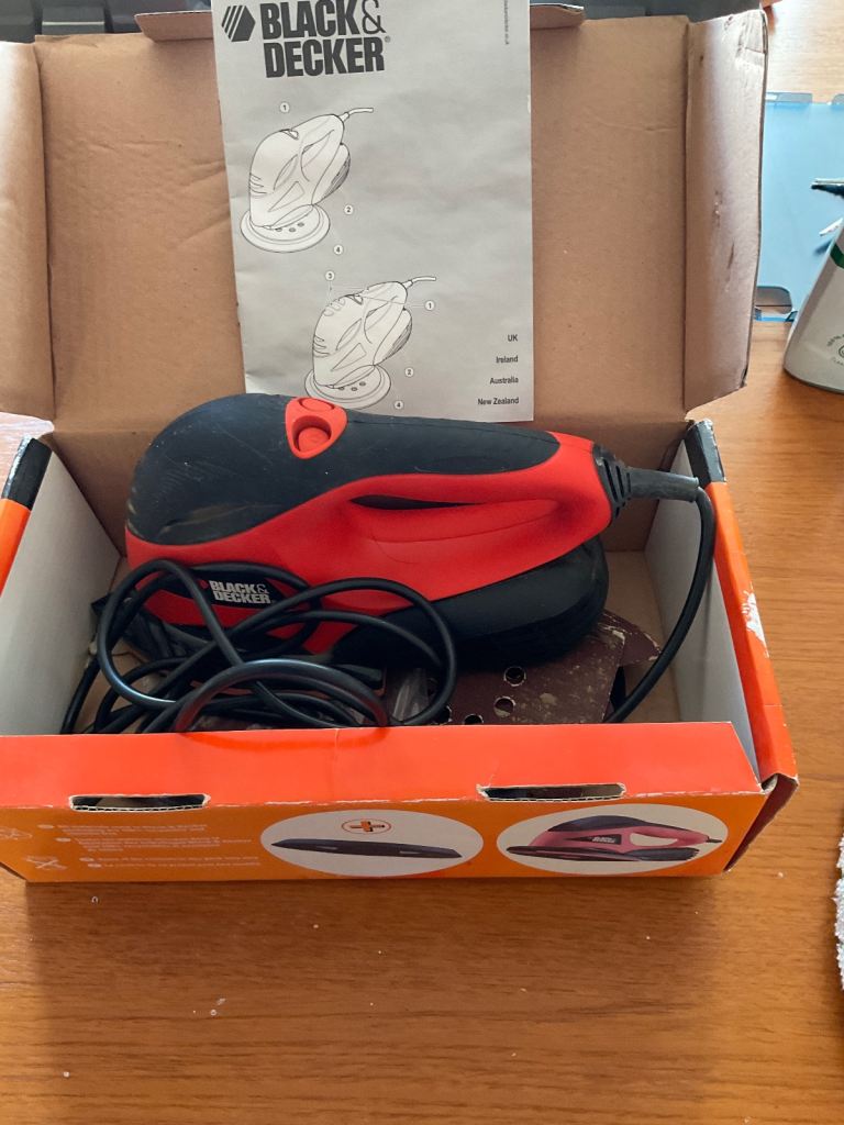 Black and Decker Sander