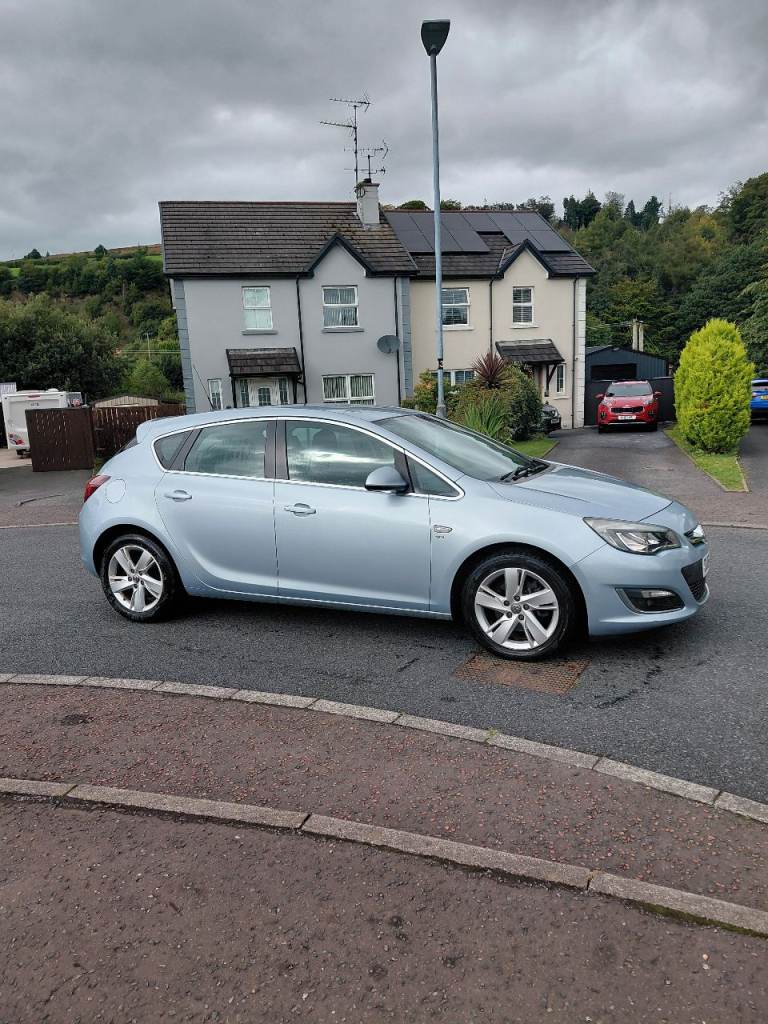 2015 Vauxhall astra 1.7 cdti sri full year mot