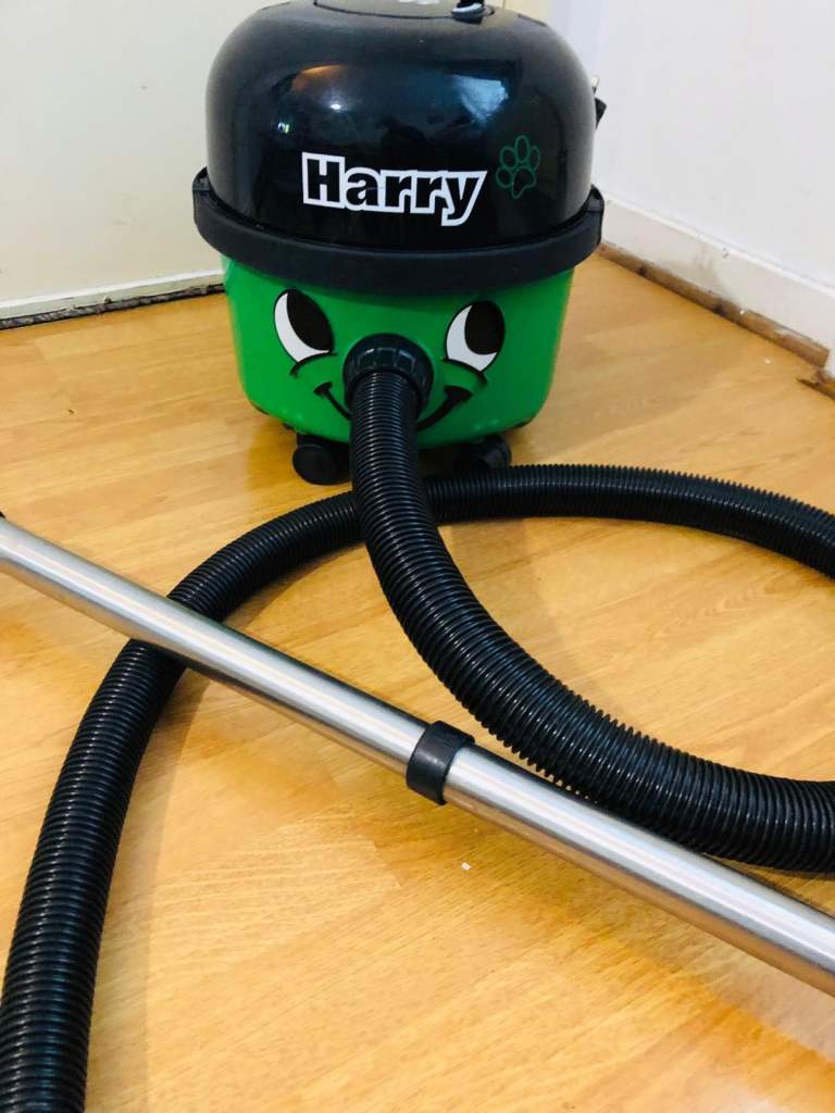 Harry vaccum cleaner excellent 