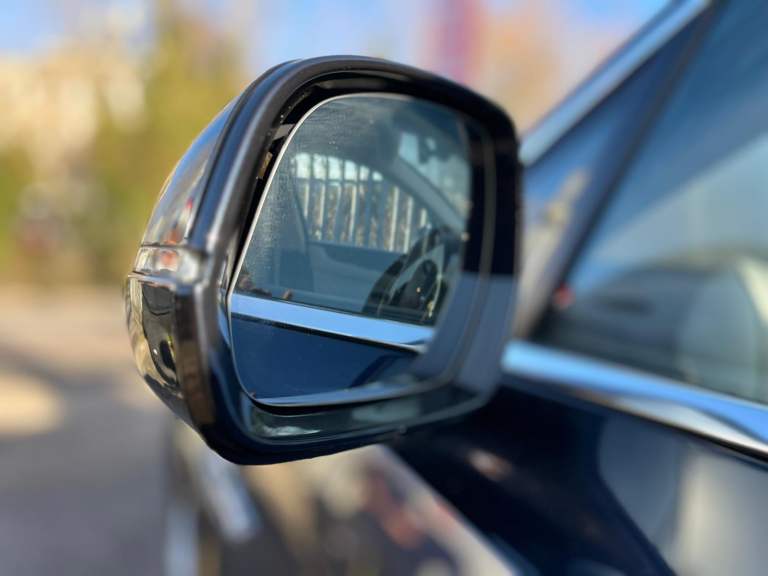 BREAKING BENTLEY BENTAYGA W12 AUTOMATIC 8 SPEED 6.0 PETROL 2018