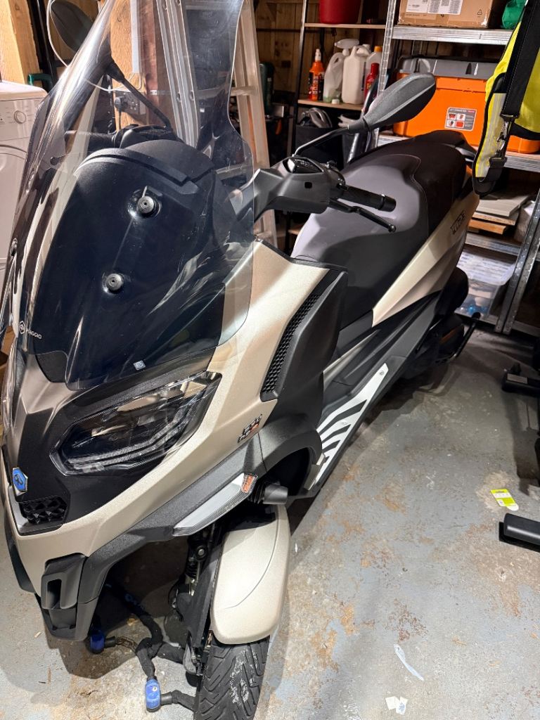 Piaggio mp3 530