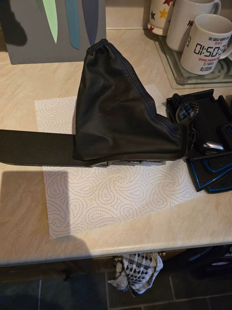 Trim parts for ford focus 2015-2018