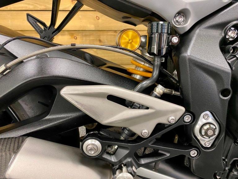 SUPERB 2023 TRIUMPH STREET TRIPLE 765 MOTO2 LTD EDITION, 184 OF 765, FSH!