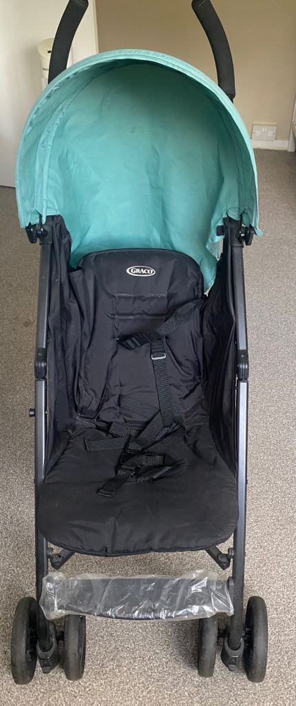 Graco Pushchair - (Black/Turquoise) - Almost New Condition