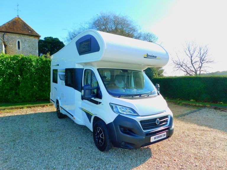 Benimar Primero 331 Full 4 Berth with 2 x DOUBLE Beds, 4 Seat Belts Motorhome