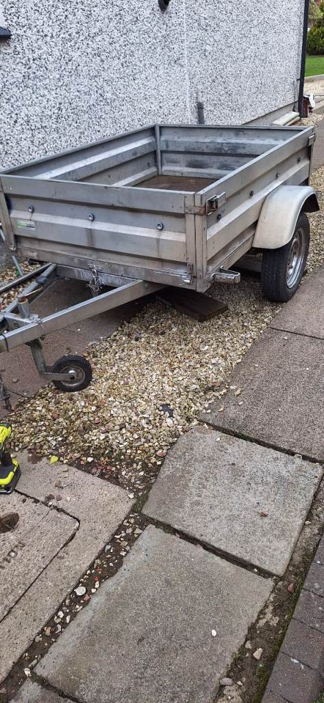 Trailer 5ft 9" ×4ft2"