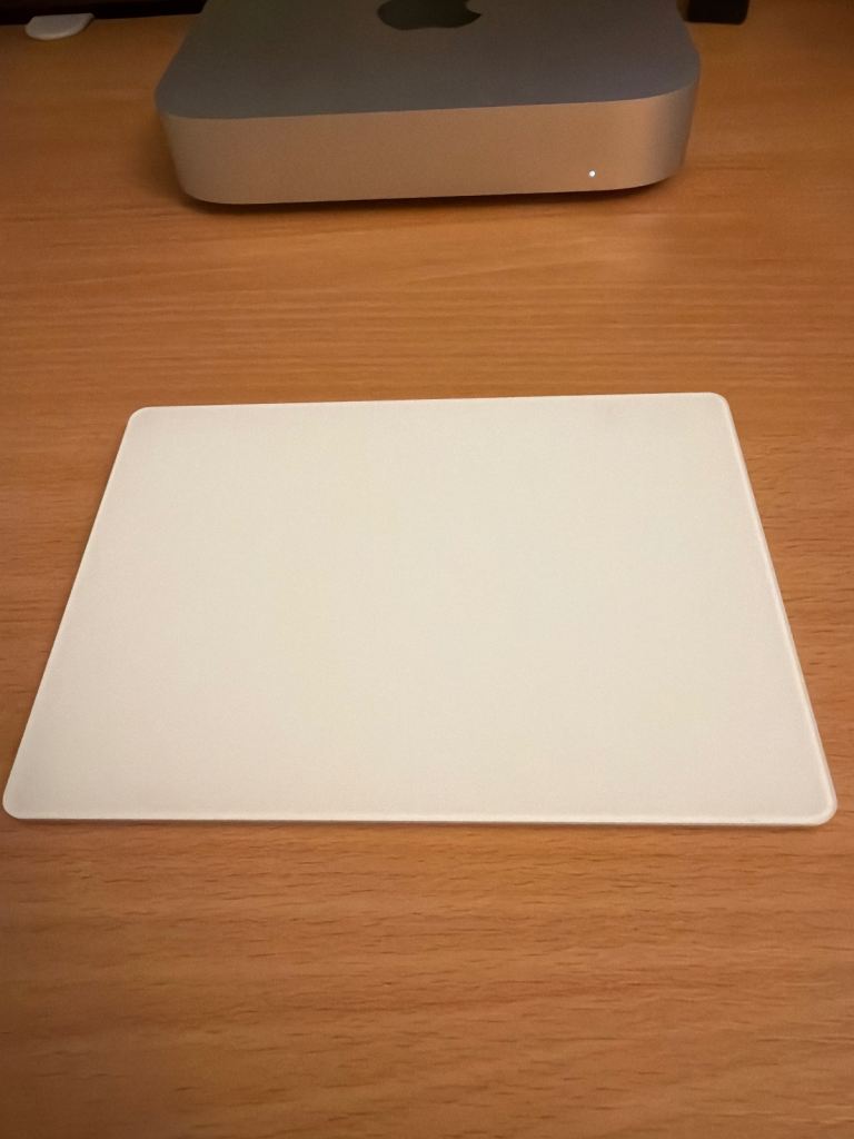 Apple Magic Trackpad 2