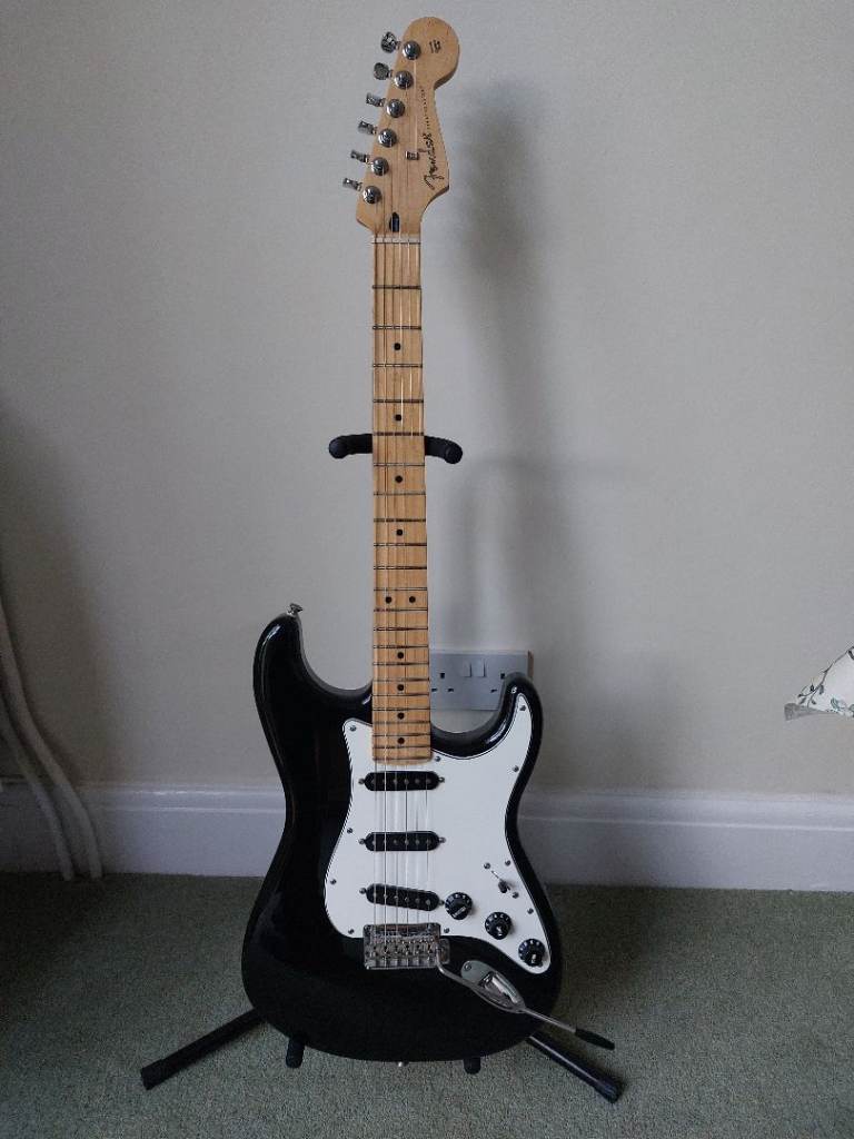 Fender Stratocaster MIM 2020 in excellent condition