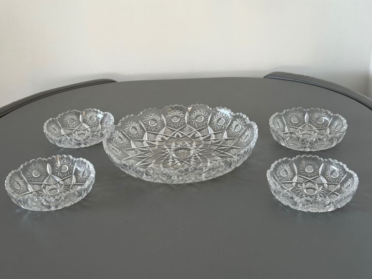 Crystal platter/ large plate with 4 matching smaller plates 