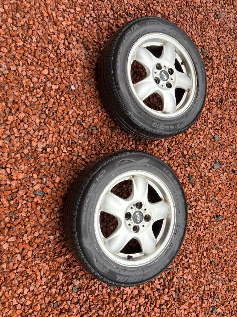 Two mini one alloys 