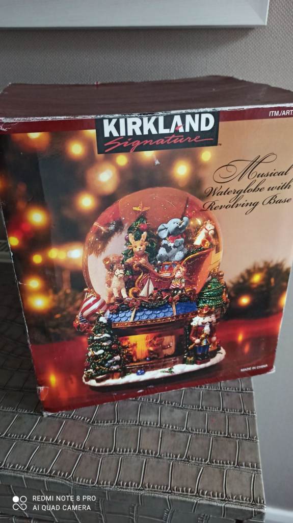 Kirkland Signature Musical Waterglobe with revolving base