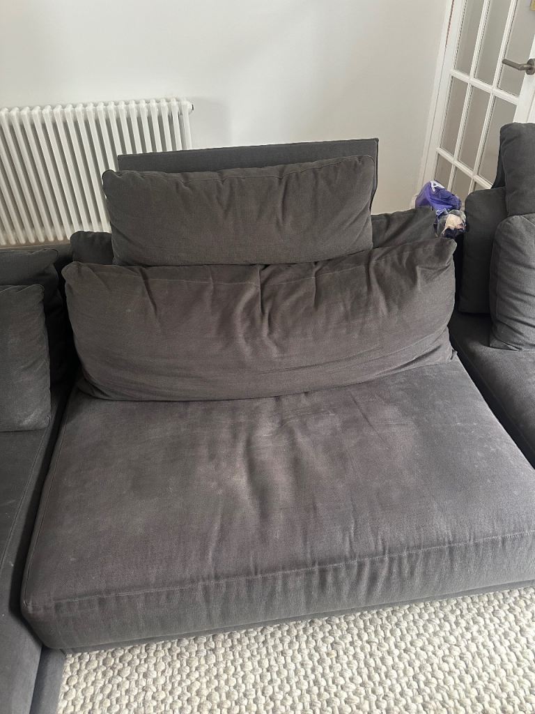 2 x sectional parts of navy sofa 