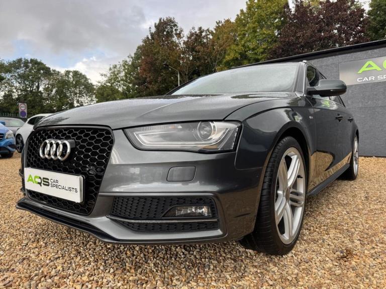 AUDI A4 AVANT 2.0 TDI S line quattro Euro 5 (s/s) 5dr 2015
