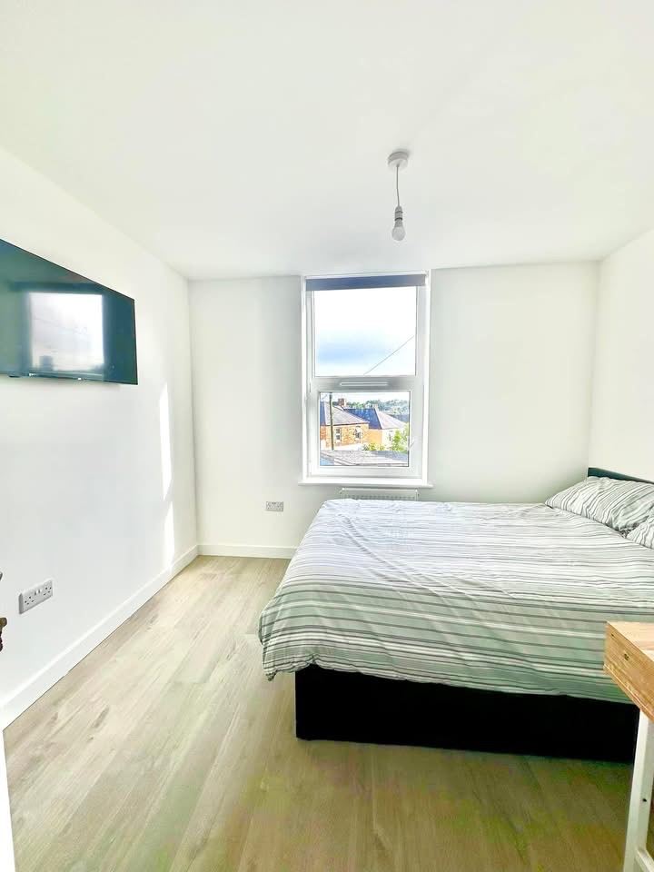 LUXURIOUS DOUBLE ROOMs FOR RENT 🇬🇧  ASLEY RD - BRANKSOME - BH149BS 