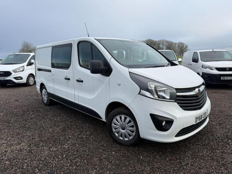  Vauxhall Vivaro 1.6 CDTi 2900 BiTurbo ecoTEC Sportive Crew Van L2 H1 Euro 6 (s/s) 5dr (6 Se Dies...