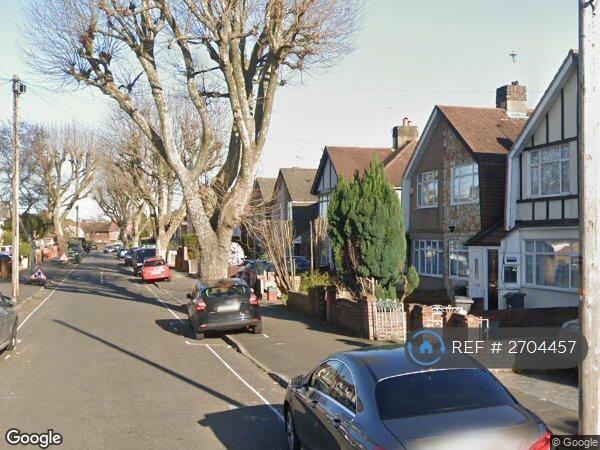 2 bedroom house in Durham Road, Feltham, TW14 (2 bed) (#2704457)