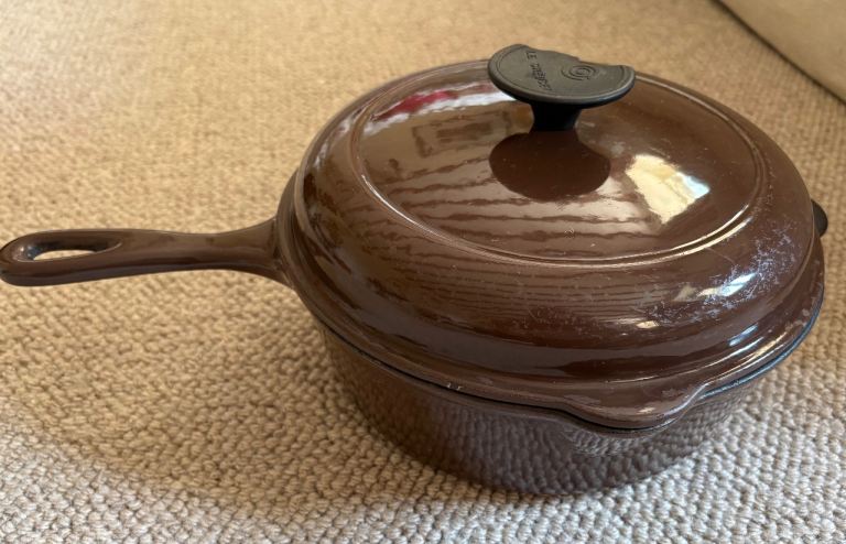 Le Creuset 23cm pan with lid , classic brown