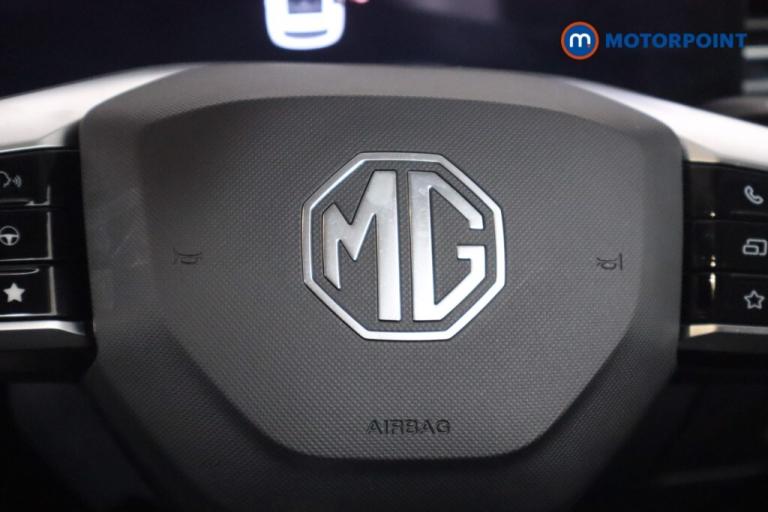2025 MG MG HS 1.5 T-GDI Trophy 5dr DCT ESTATE PETROL Automatic