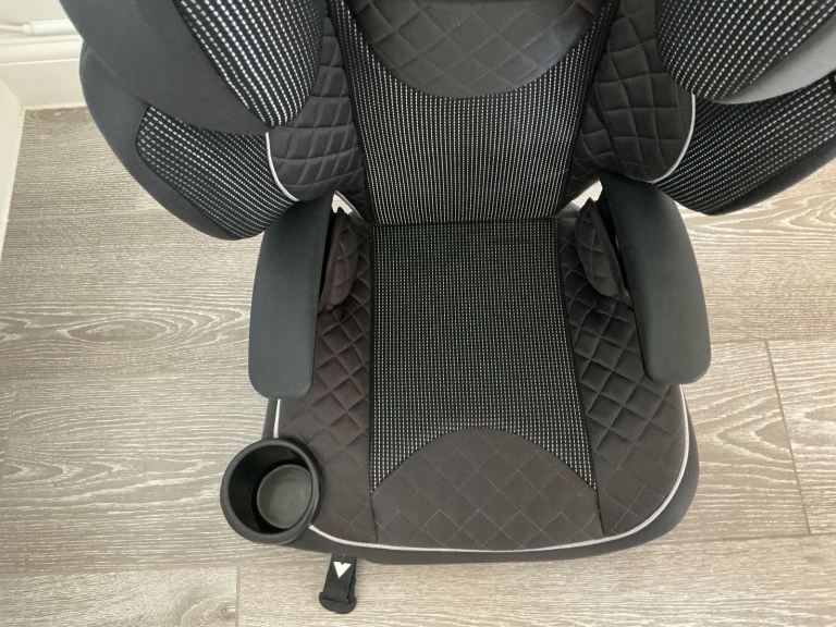 GRACO Affix Adjustable Highback Booster Car Seat with isoCatch™ Connectors - Group 2/3