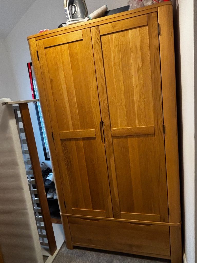 ROMSEY Natural Solid Oak Double Wardrobe 