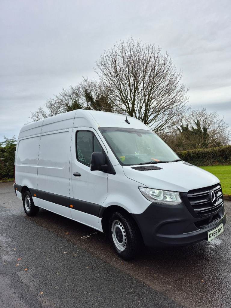 Mercedes sprinter