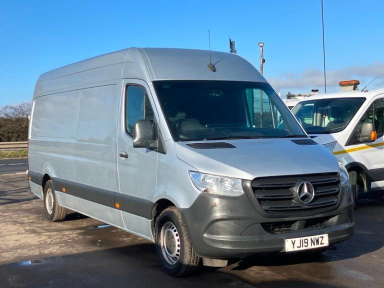 MERCEDES SPRINTER LONG WHEELBASE WITH AIRCON. 12,950+VAT