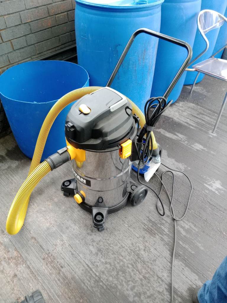 Titan vacuum cleaner 🆓