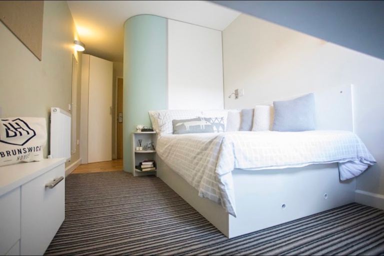 Official tenancy takeover – Brunswick House, Cambridge