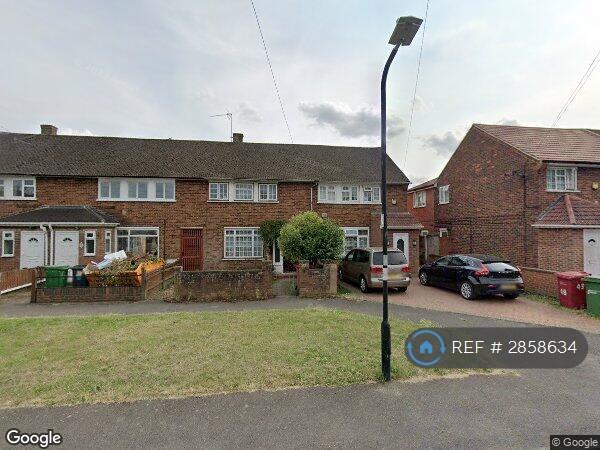 3 bedroom house in Ryvers Road, Slough, SL3 (3 bed) (#2858634)