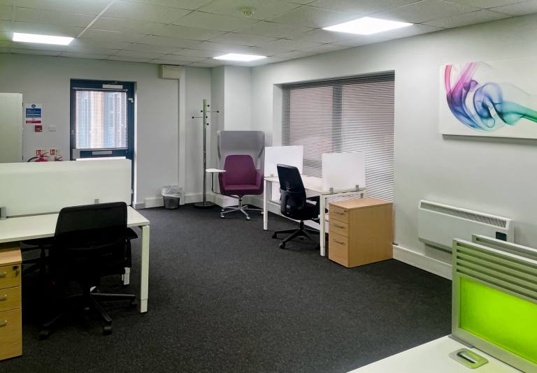 Havant - PO9 1HS \ Coworking Space with Flexible Desk Access
