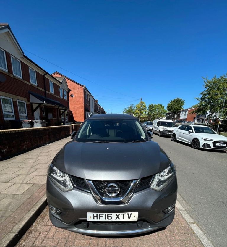 Nissan, X-TRAIL, Estate, 2016, Manual, 1598 (cc), 5 doors