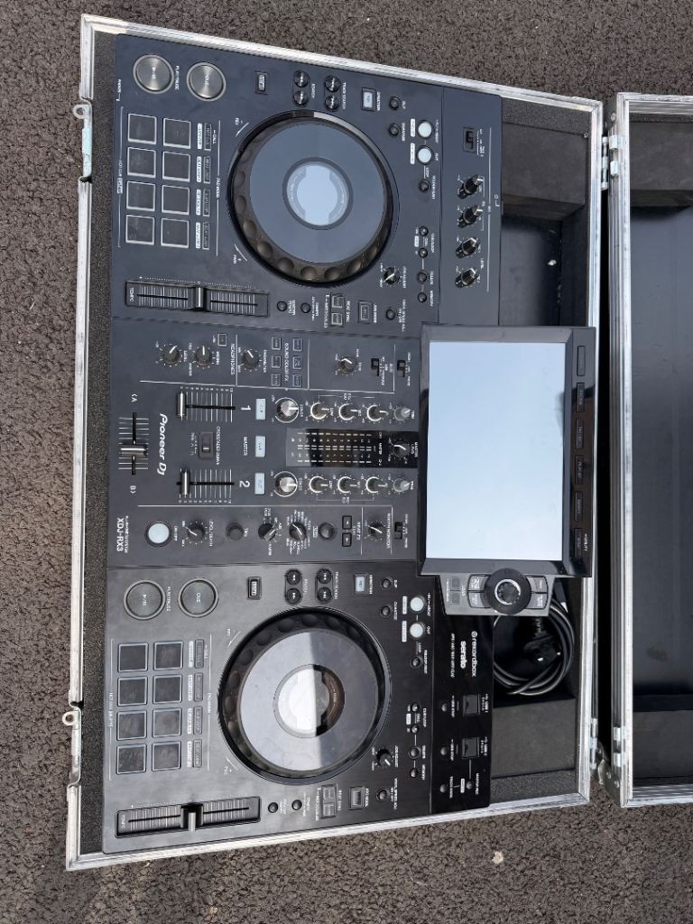 Pioneer DJ RX3 with Flight Case