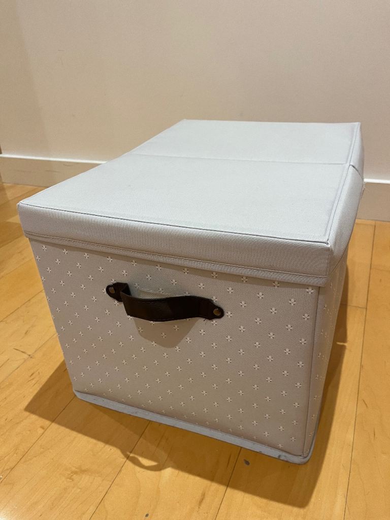 IKEA Bläddrare Storage Box