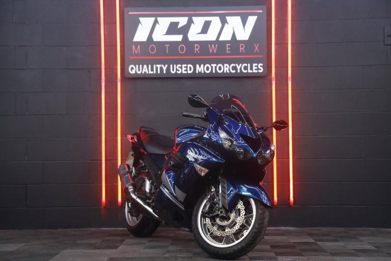 KAWASAKI ZZR1400 ZZR1400 LOW MILES CLEAN EXAMPLE